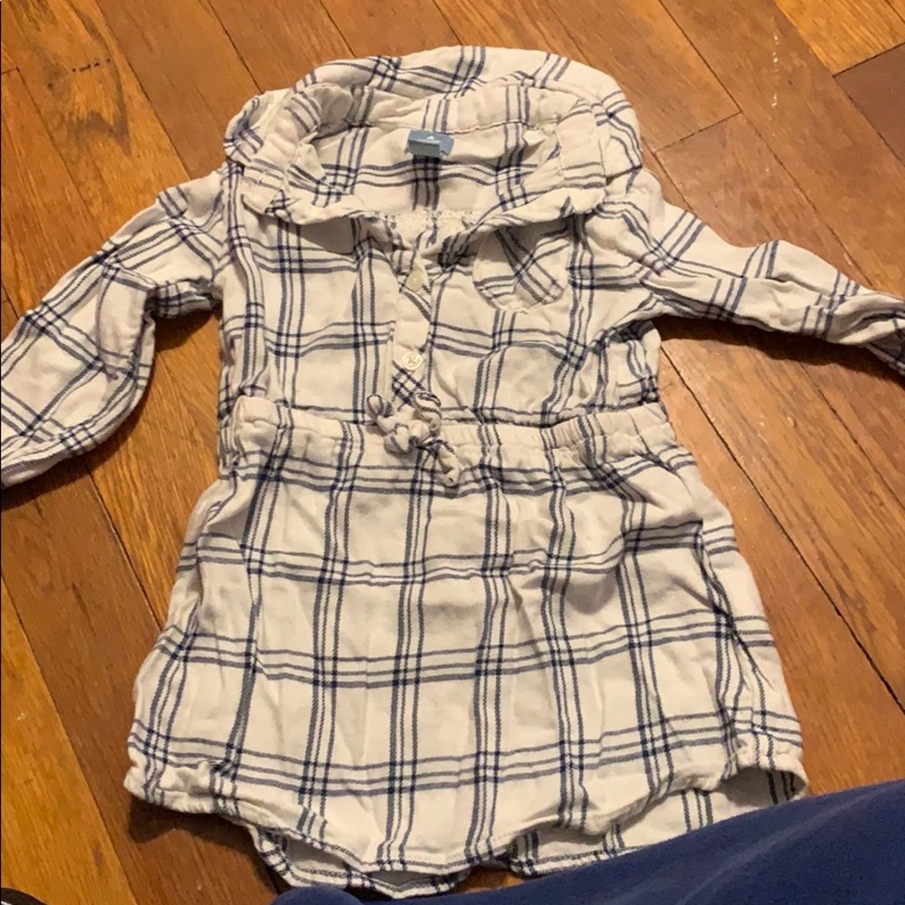 Super cute long sleeve dress